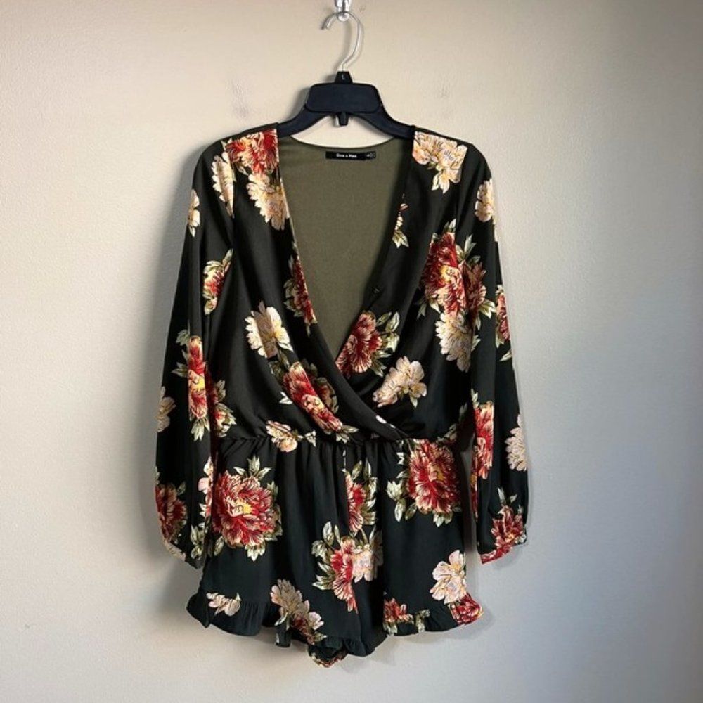 Doe &‎ Rae small dark green floral romper